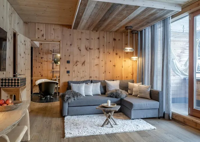 Mama Thresl Hotel 3*